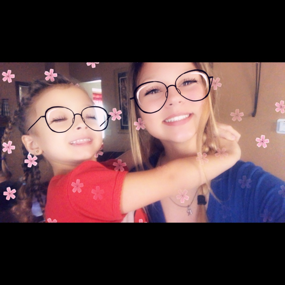 Meet your Posher, Ragan